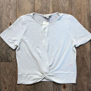 White Top Short Sleeve Twist Size 2 New With Tags